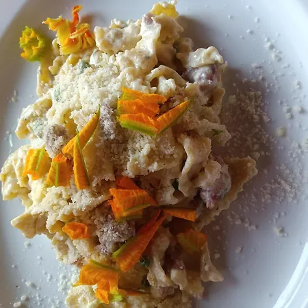 Alojamento de Acomodação e Pequeno-almoço Erbetta Guardabosone